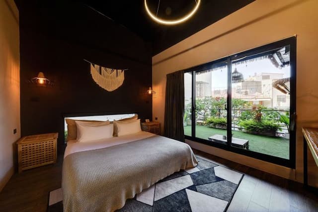 臥室 Bedroom (園景 Terrace)