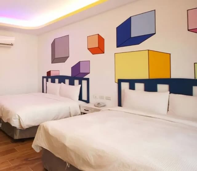 샤오위 리조트 호텔 인 더 씨 Island on the Sea-French style quadruple room (balcony + bathtub)-8