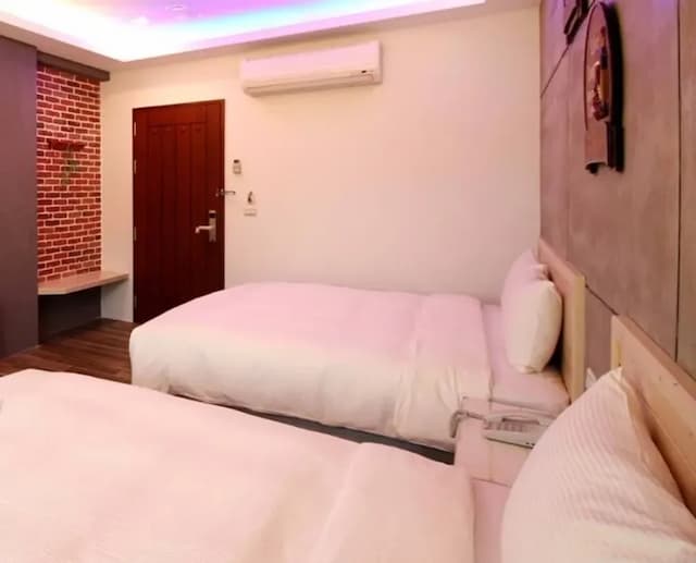 샤오위 리조트 호텔 인 더 씨 Island on the Sea-Country style quadruple room (balcony)-8