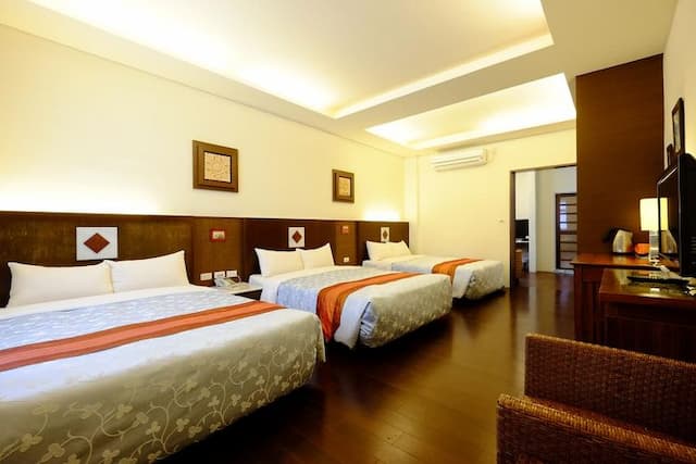 Haiyi Resort-Standard Family Room-1