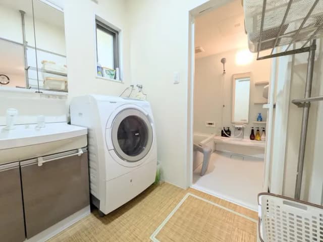 洗面所・乾燥機能付き洗濯機　洗剤サービス