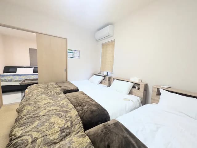 冬は電気敷毛布でぽかぽかです。