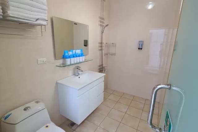 陽光晨堡民宿-家庭房-5