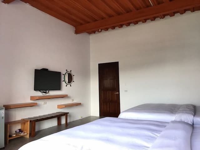 小棧民宿-四人房-7