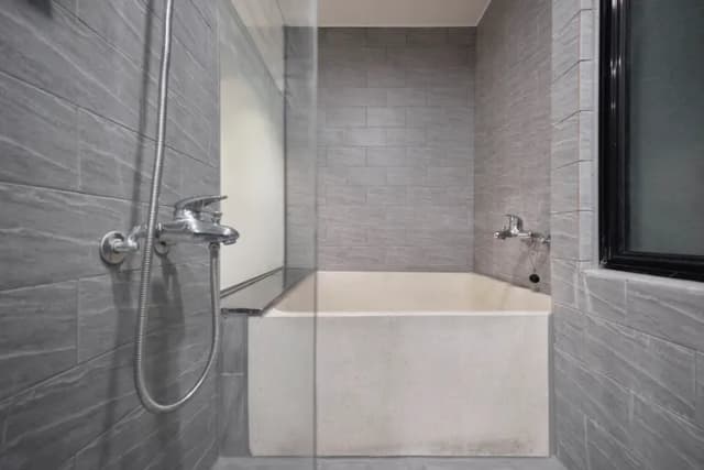 山眠無人溫泉旅店-無窗經濟雙人房-5