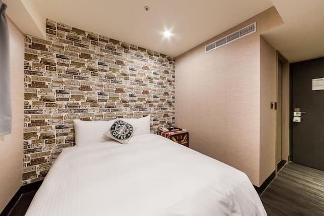 Fun Hostel - Linsen Hall-Standard double room-2