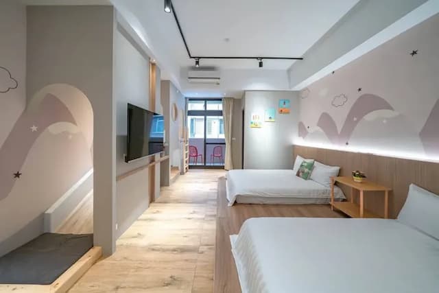 秀森山民宿-四人親子滑梯房附陽台-2