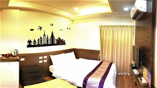 溫馨都市剪影房型(3F-不可攜帶寵物、有陽台)