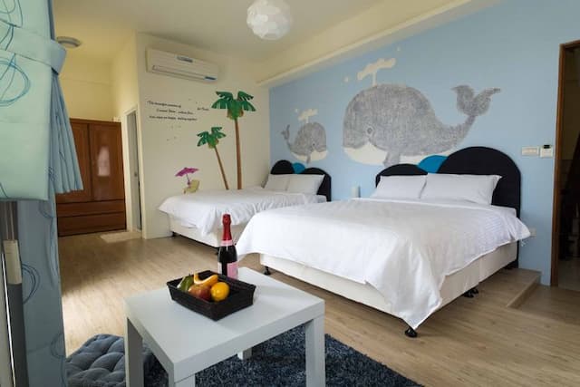 썬니 홈 (Sunny Home)-Whale parent-child quadruple room-1