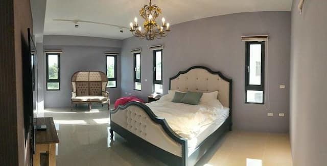 Lotus Guest House-Family Suite with Balcony-1