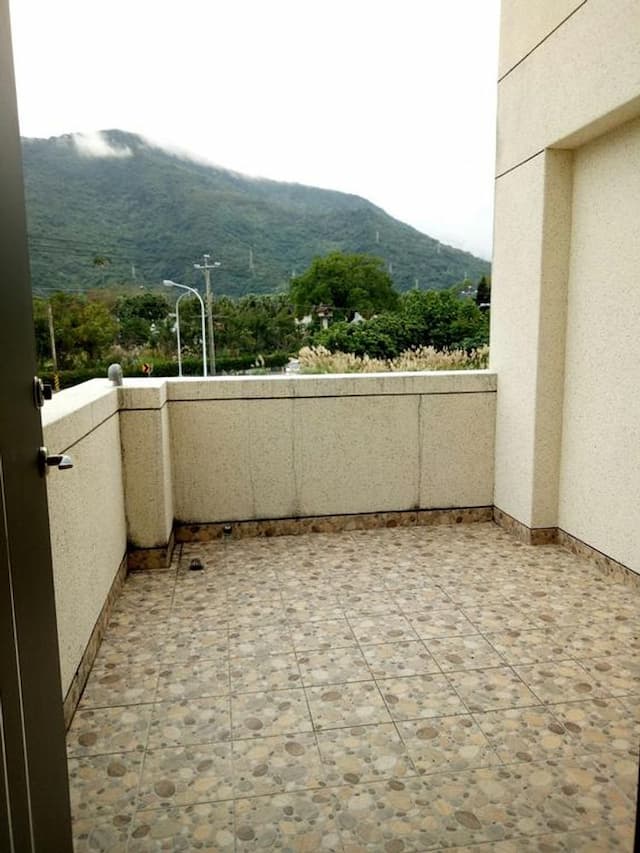 Lotus Guest House-Family Suite with Balcony-4