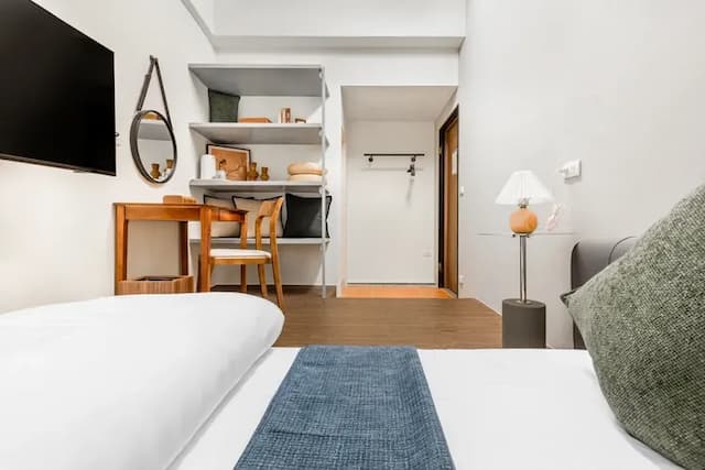 Harmony Smart Stay-Single room with shared toilet_A101-9