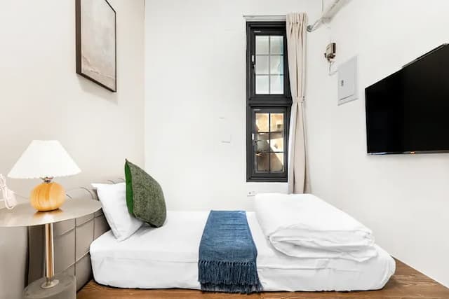 Harmony Smart Stay-Single room with shared toilet_A101-1