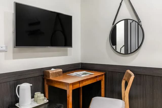 Harmony Smart Stay-Economy Double Room - No Window_A203-11