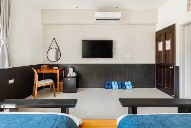 Harmony Smart Stay-Classic Quadruple Room_A201-10