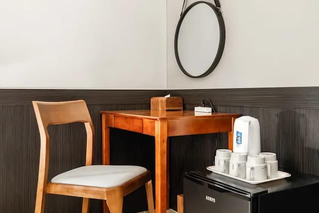 Harmony Smart Stay-Classic Quadruple Room_A201-11