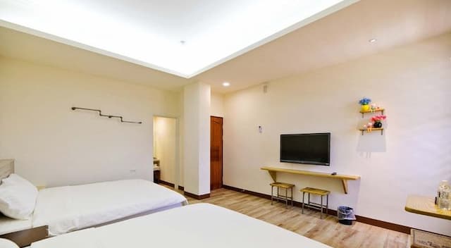 타운쉽 시즌 (Township season)-Quadruple room-7