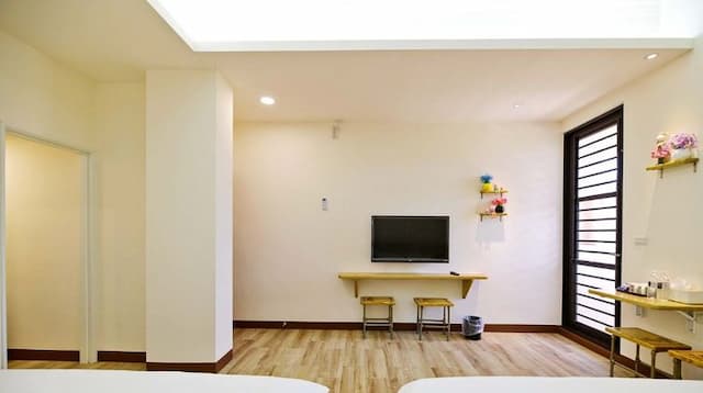 타운쉽 시즌 (Township season)-Quadruple room-5