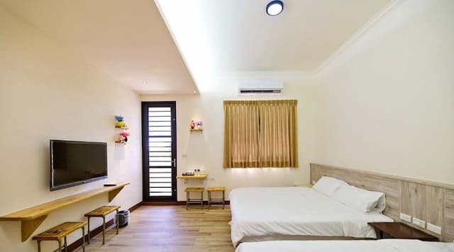 타운쉽 시즌 (Township season)-Quadruple room-4