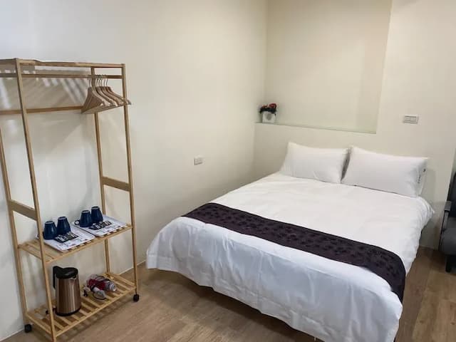 青田云舍-景觀家庭房(衛浴&陽台&可加床)~401房-2