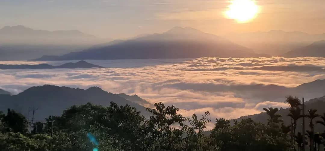 廿十八路露營區 雲海