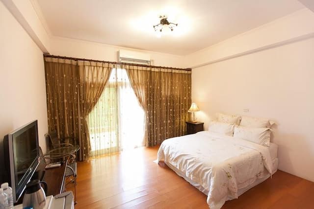 麗都小築｜歐式風格｜陽台x落地窗｜近海-標準雙人房-4