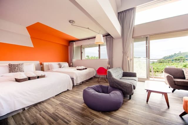 Miinnon Village Bed and Breakfast-Deluxe Family Room-5