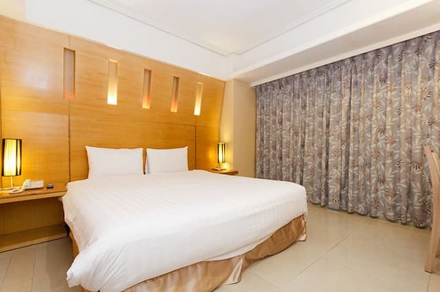 SLV HOTEL GROUP-SLV business hotel-Deluxe Family Room-4