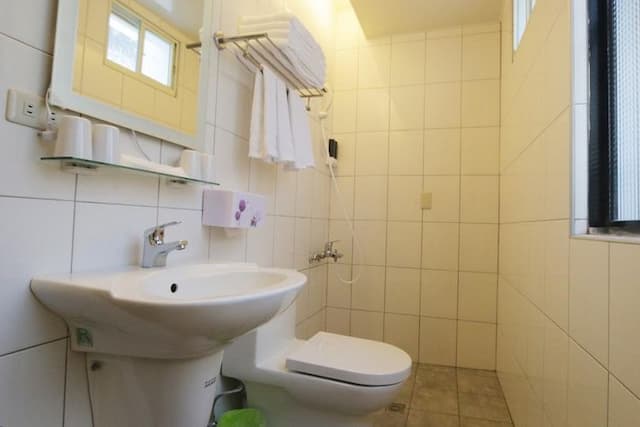 花現池上民宿 | 池上火車站-2A雙人房-4