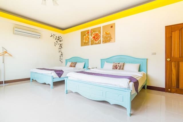 Heng Bin Bed and Breakfast-Large Quad Room-1