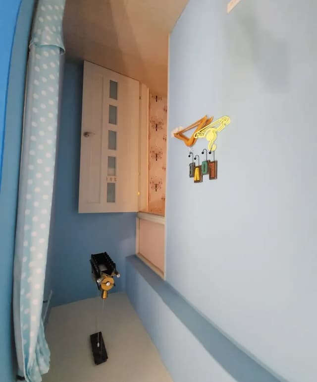 The railroad-Car-family room-7