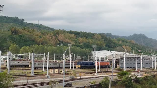 The railroad-小木屋四人房-7