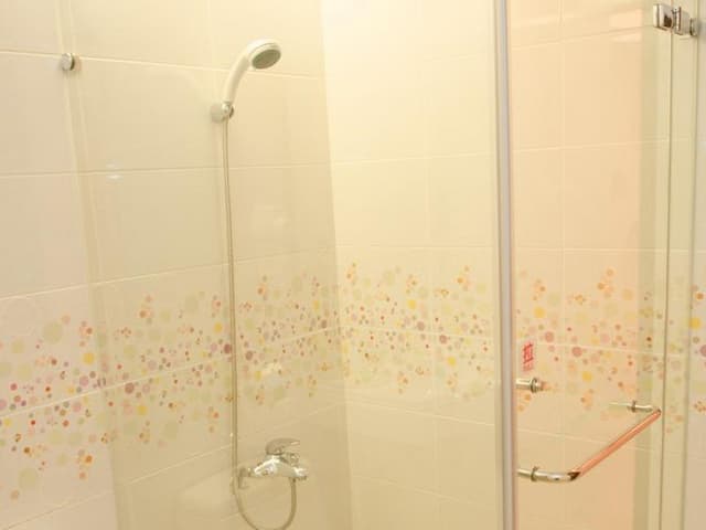 Apple Tree B&B-Fashion 4-room-9