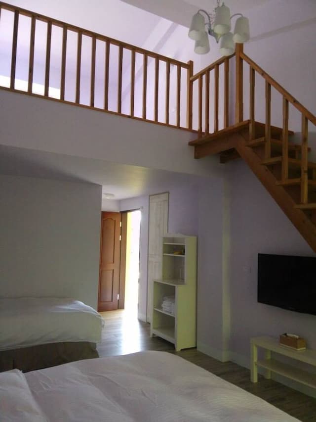 On The Green-Six-person room-4