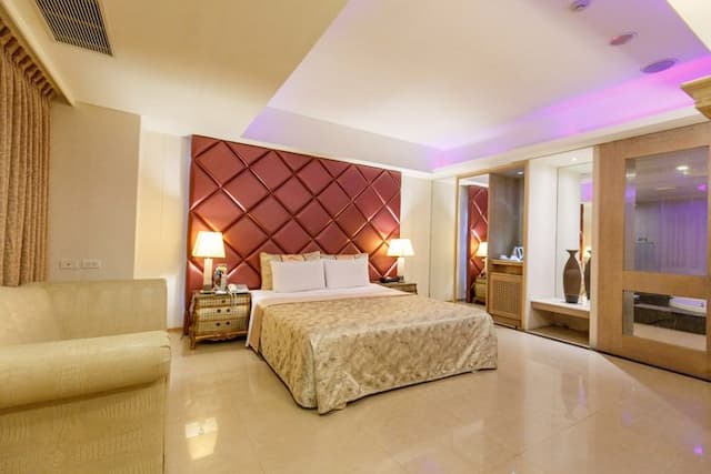 SLV HOTEL GROUP-SLV business hotel-Standard Deluxe Room-5