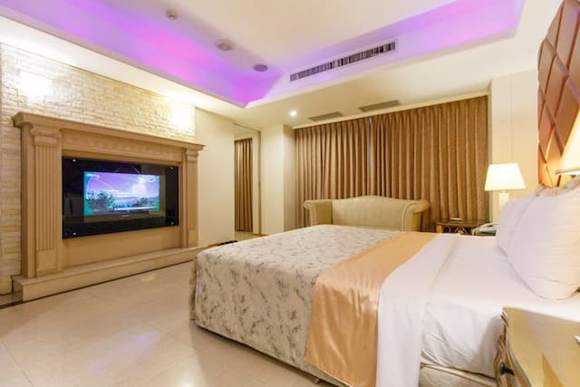 SLV HOTEL GROUP-SLV business hotel-Standard Deluxe Room-6