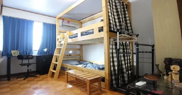 女性専用洋室ドミトリーroom