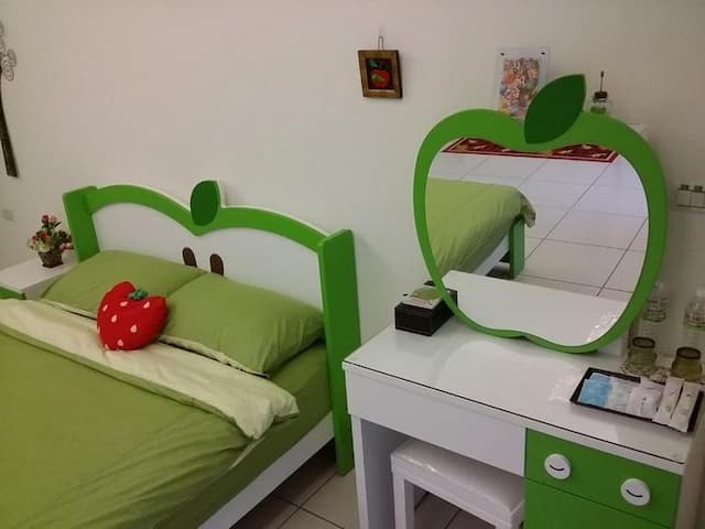 Ai Li En Homestay-Deluxe double room-4