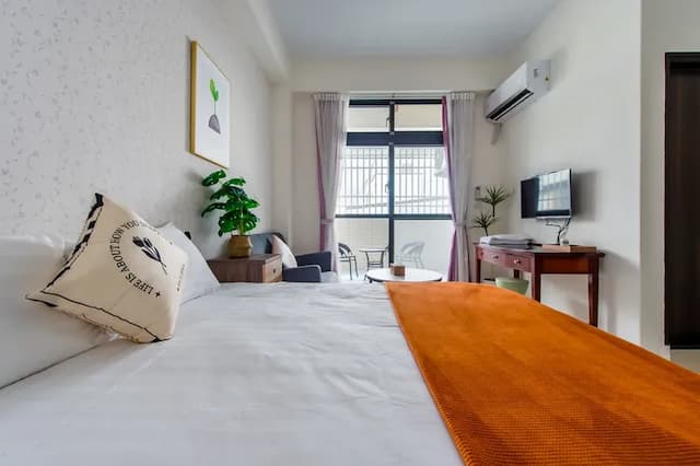 櫻花民宿-豪華雙人房-附陽台-11