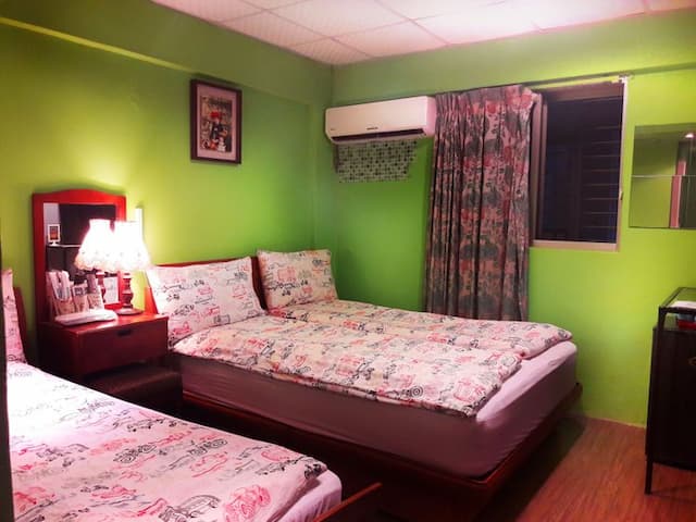 三隻老虎青年旅店-標準三人房-5