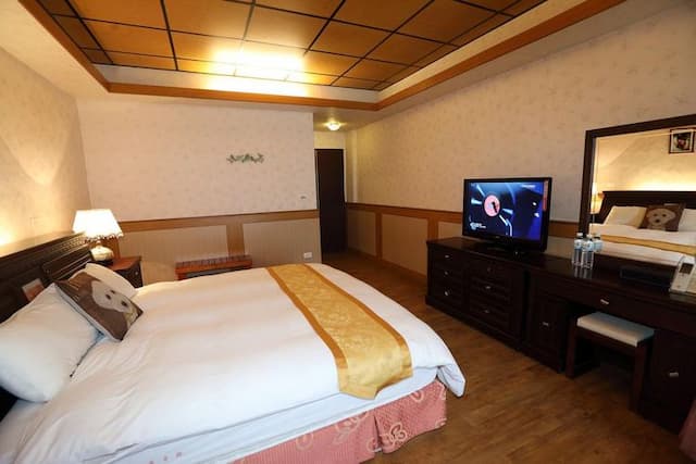 菲斯佩旅居民宿-高級雙人房｜-3