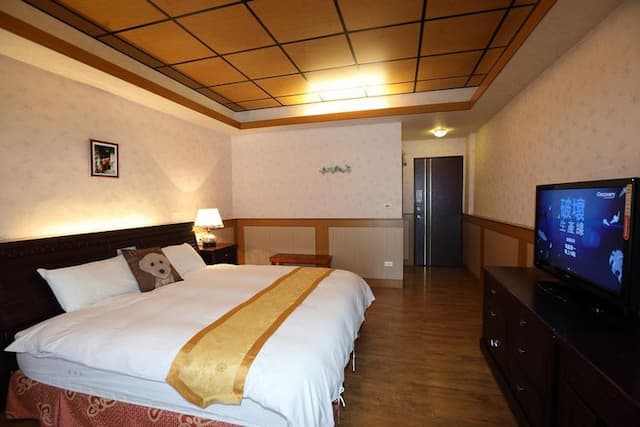 菲斯佩旅居民宿-高級雙人房｜-5