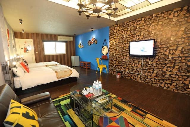 菲斯佩旅居民宿-高級四人房-1