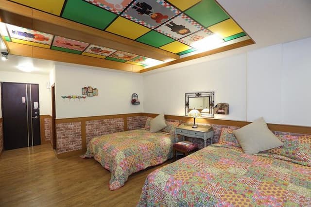 菲斯佩旅居民宿-高級四人房-3