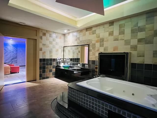 薇風精品汽車旅館 l 免費早餐-豪華VIP-2