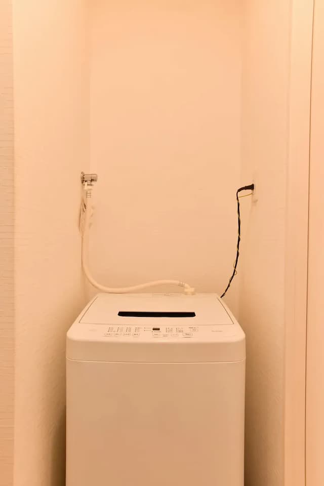 FL民宿 日本橋｜浪速區/車站步行6分/1 至 4 人/一線直達京都/40 吋電視+Netflix-位於大阪充滿活力的浪速區的舒適公寓，車站步行6分鐘，可供 1 至 4 人入住，配備 40 吋電視（可收看 Netflix）-11