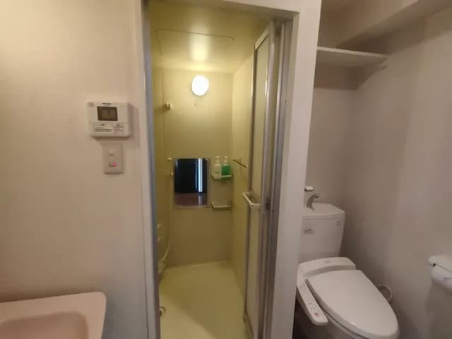 Within walking distance of Airport Bus Terminal/JR Namba Station, 5 minutes walk from JR Ashiharabashi Station, 1 room per floor-South Village 201-2