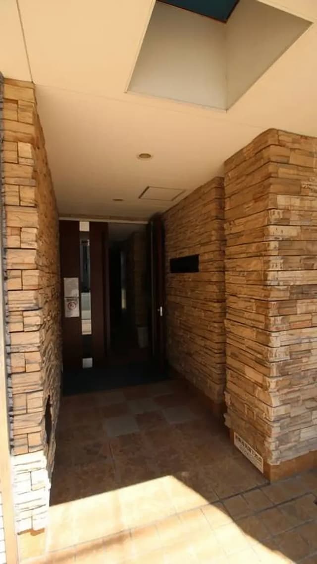 Within walking distance of Airport Bus Terminal/JR Namba Station, 5 minutes walk from JR Ashiharabashi Station, 1 room per floor-South Village 201-5