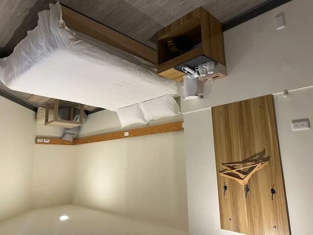 慢且洄瀾文旅飯店｜花蓮市中心美食吃不停｜香榭大道上-日式雙人房 - 無停車位-5