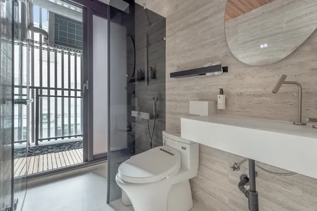 Là Vail homes-Double Room with Balcony-11